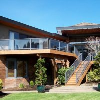 glass_w_tr100_railing-and-picket-stairs_2